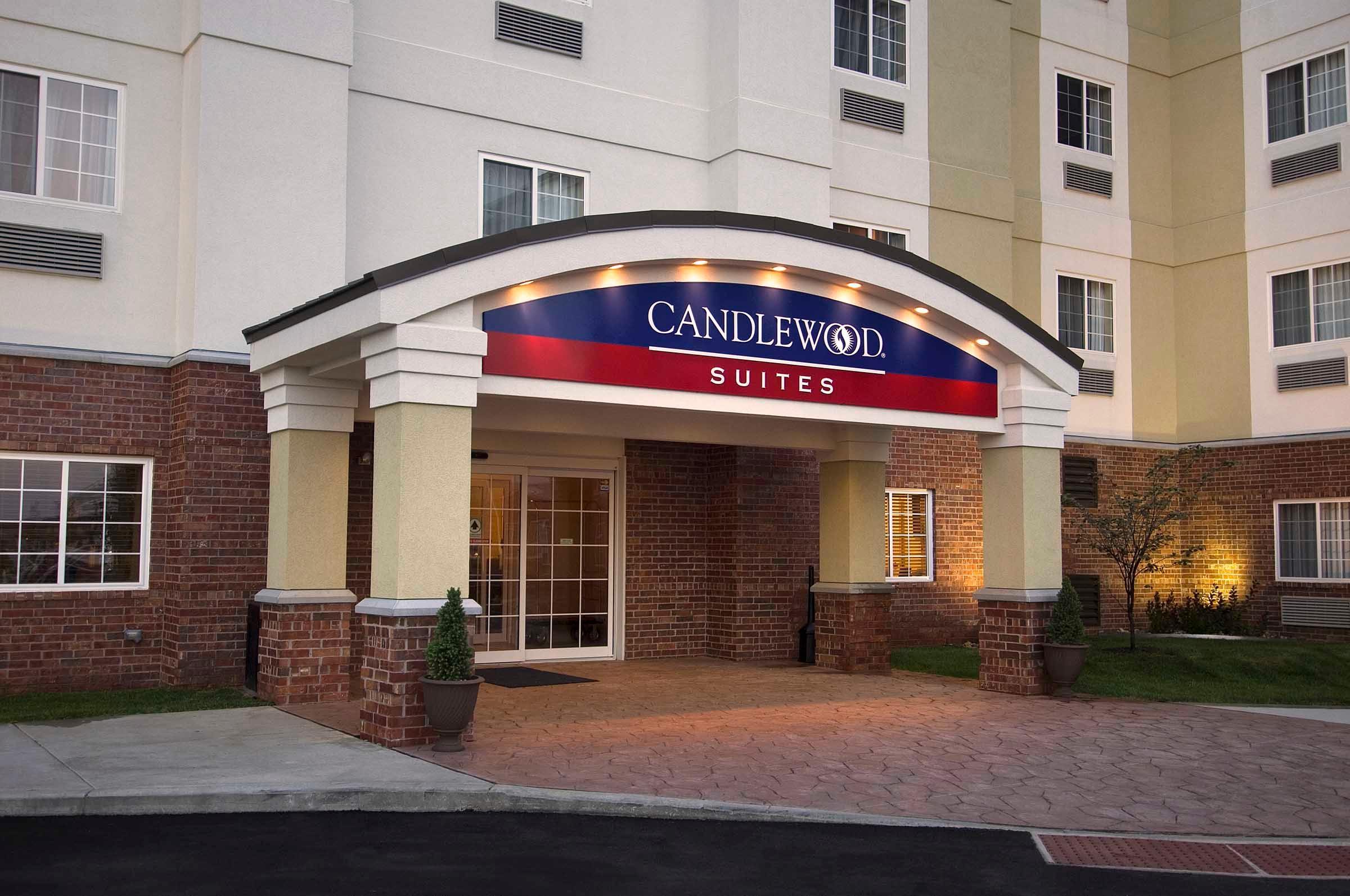Candlewood Suites Lafayette By Ihg Exterior photo
